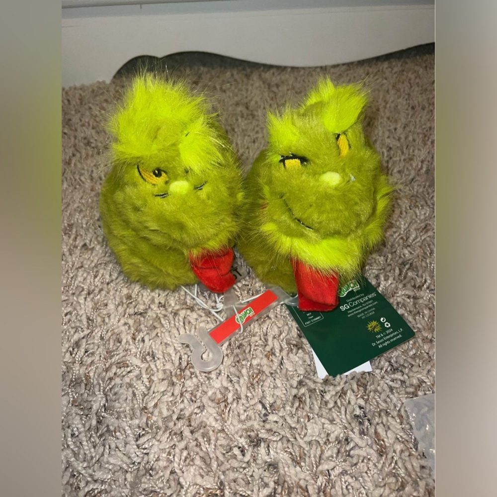 Grinch slipper for kids NEW perfect for Xmas sole is just under 6 inches